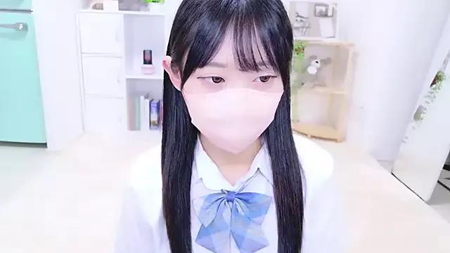 Suzu_ch_xx from StripChat