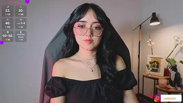suzumi__ from StripChat