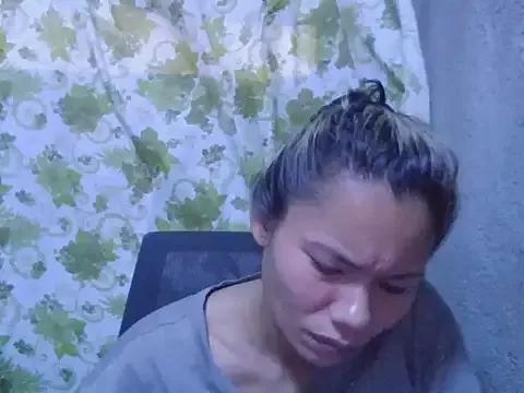 Sweeetgurll from StripChat