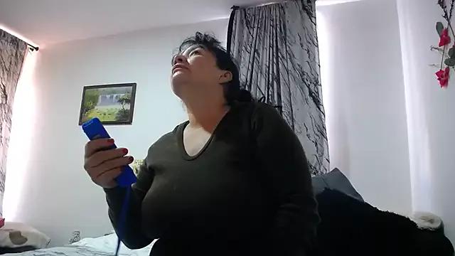 Sweeetness_Milf from StripChat