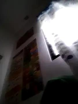 Sweet-Berri24 from StripChat