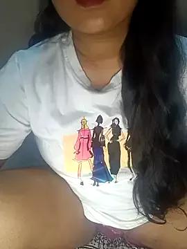 Sweet-Berry from StripChat