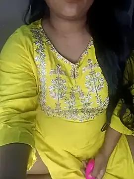 Sweet-Berry from StripChat