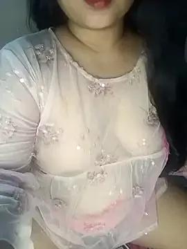 Sweet-Berry from StripChat