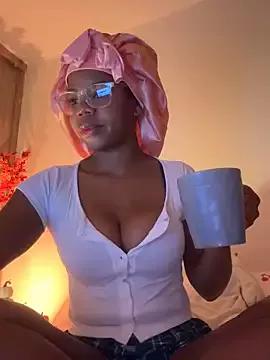 Sweet-Jade from StripChat is Freechat