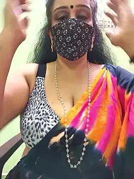 sweet-lotus from StripChat