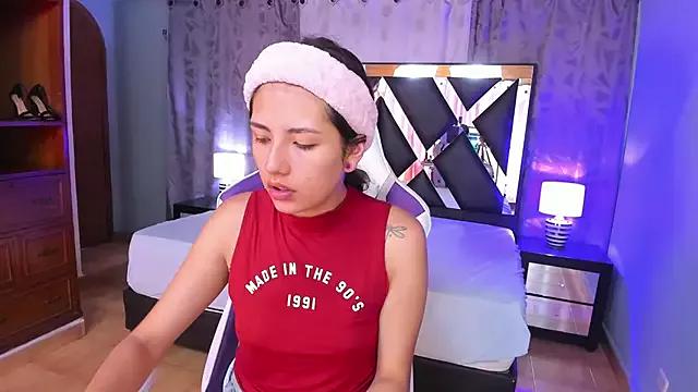 sweet-muse from StripChat