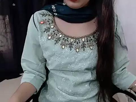 sweet-ruhi from StripChat
