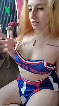 Sweet-SpicyOff from StripChat