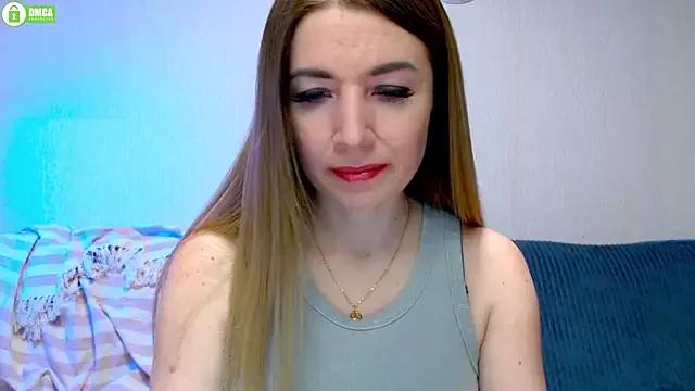 Explore our live girls sluts from our Custom and Multi clubs and checkout exclusive access to highly interactive content, such as shape, hair, titties, pussy type and many more.