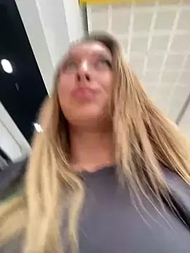 Sweet___Emily from StripChat