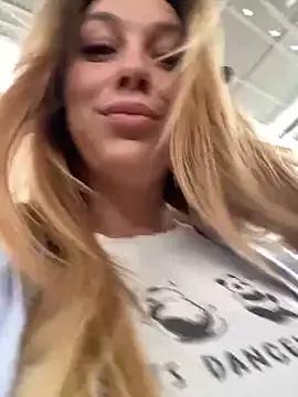Sweet___Emily from StripChat