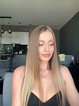 Sweet__Milly from StripChat