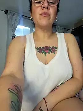 sweet_adele_ from StripChat