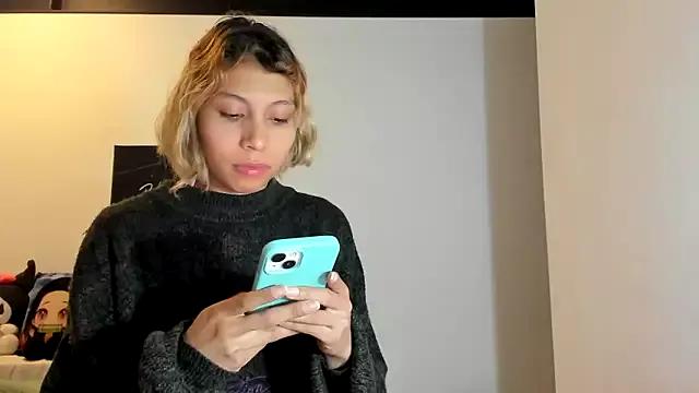 sweet_Amy0 from StripChat
