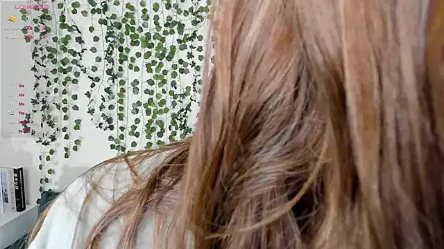 sweet_and_flirt from StripChat