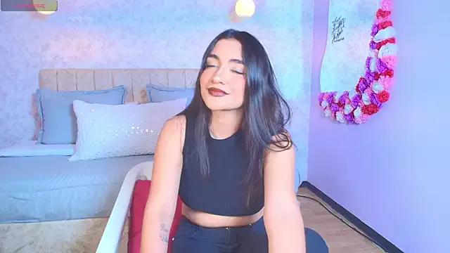 sweet_artemiis from StripChat