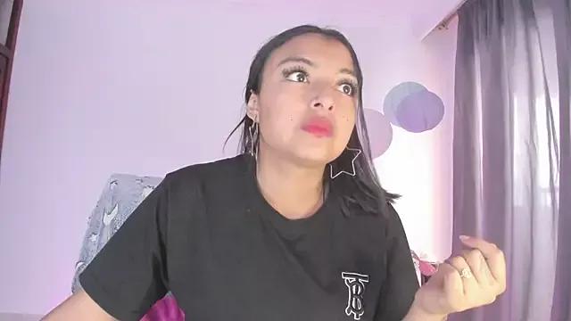 sweet_cinamon from StripChat