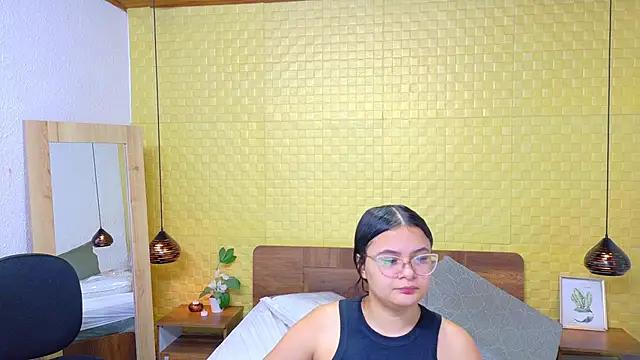 Sweet_dani18 from StripChat