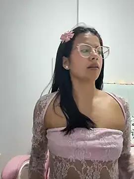 sweet_dania_ from StripChat