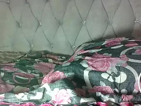 sweet_iddah from StripChat