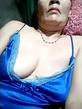 Sweet_Iza25 from StripChat