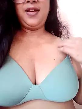 sweet_jenni from StripChat