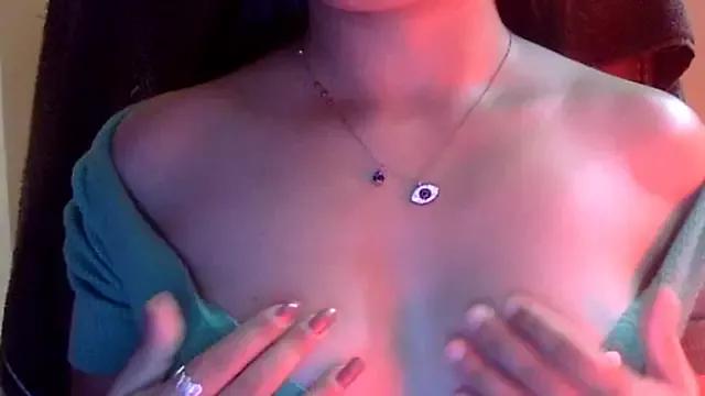 sweet_kanchii from StripChat