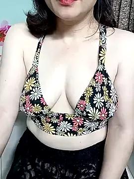 Sweet_love79 from StripChat is Freechat