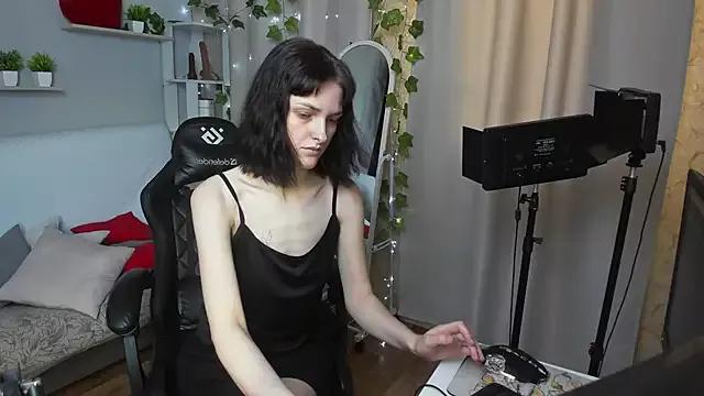 Sweet_Paradox from StripChat