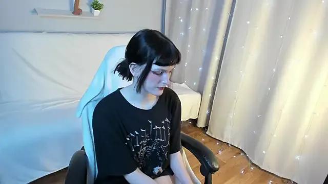 Sweet_Paradox from StripChat