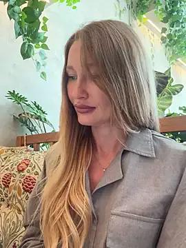 Sweet_Pussy_Lips from StripChat