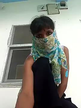 sweet_tanvi from StripChat is Freechat