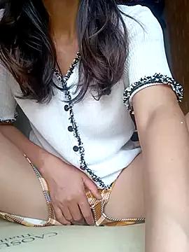 Sweet_Toy20 from StripChat