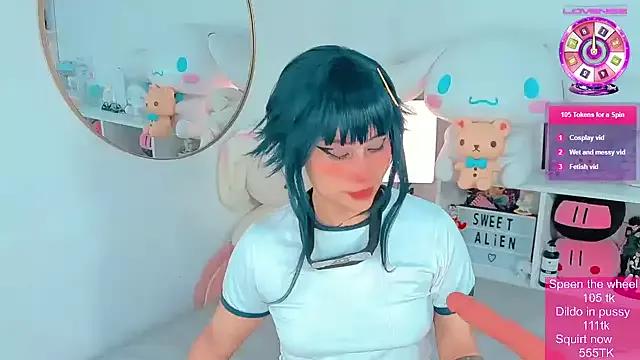 sweetalienn from StripChat