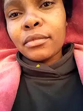 SweetAppleCandyxx from StripChat