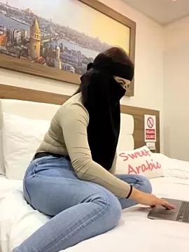 SweetArabic from StripChat