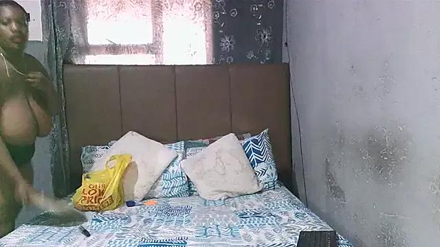 Sweetbedroomeyez01 from StripChat