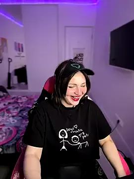 SweetBeeQueen from StripChat