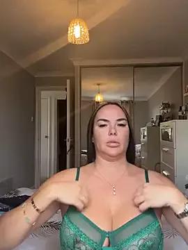 Sweetbutnotinnocent from StripChat