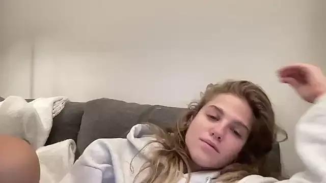 sweetceeme from StripChat