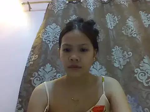 sweetcherry23 from StripChat