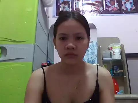 sweetcherry23 from StripChat
