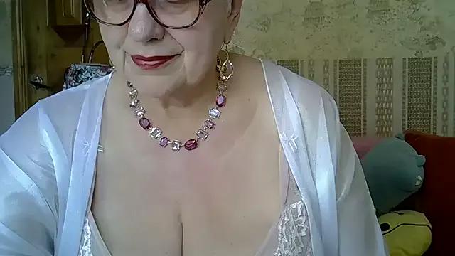 SweetCherry27 from StripChat