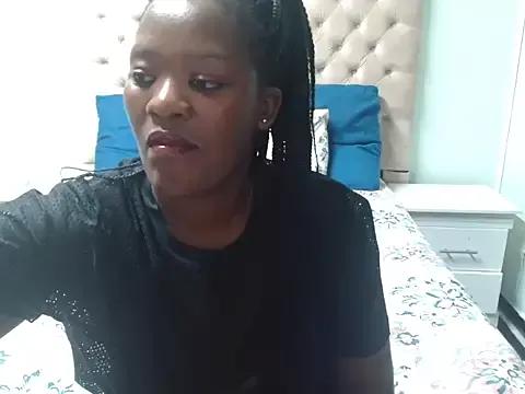 SweetDarkCherry from StripChat is Freechat