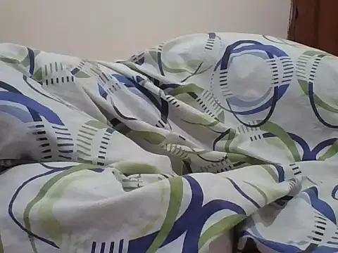 sweetdiva3 from StripChat