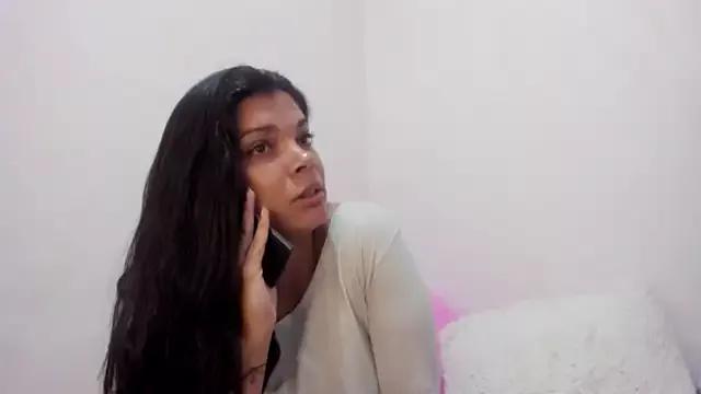 Sweetdreamses_ from StripChat