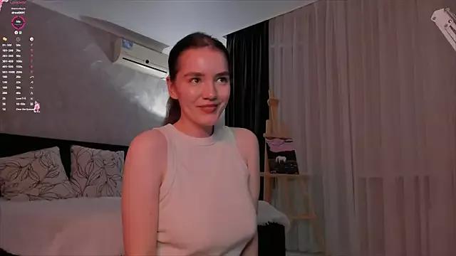 sweete_chantal from StripChat