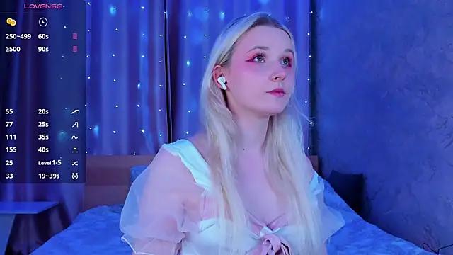 SweeteRose_Royce from StripChat