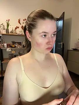 sweetest_pie from StripChat